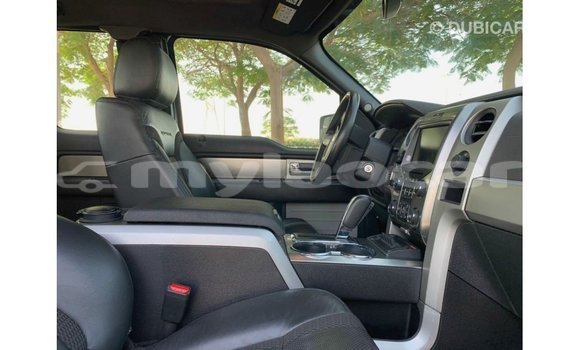 Buy Import Ford Club Wagon Beige Car in Import - Dubai in Attapeu Province Buy Import Ford Club Wagon Beige Car in Import - Dubai in Attapeu Province