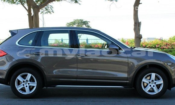Buy Import Porsche Cayenne Brown Car in Import - Dubai in Attapeu Province Buy Import Porsche Cayenne Brown Car in Import - Dubai in Attapeu Province