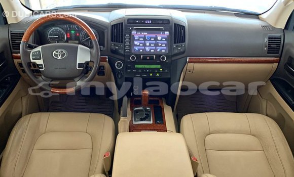 Buy Import Toyota Land Cruiser Black Car in Import - Dubai in Attapeu Province Buy Import Toyota Land Cruiser Black Car in Import - Dubai in Attapeu Province