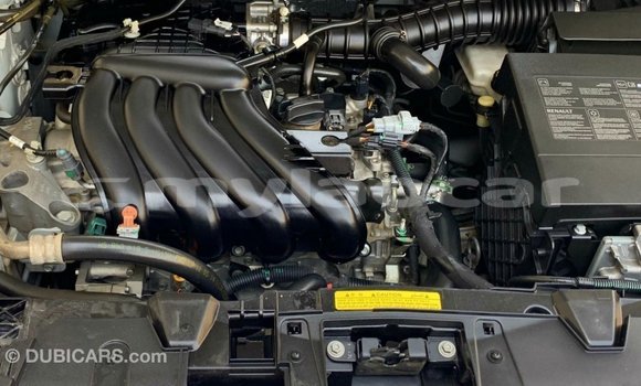 Buy Import Renault Fluence White Car in Import - Dubai in Attapeu Province Buy Import Renault Fluence White Car in Import - Dubai in Attapeu Province