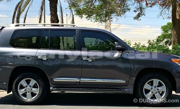 Buy Import Toyota Land Cruiser Other Car in Import - Dubai in Attapeu Province Buy Import Toyota Land Cruiser Other Car in Import - Dubai in Attapeu Province