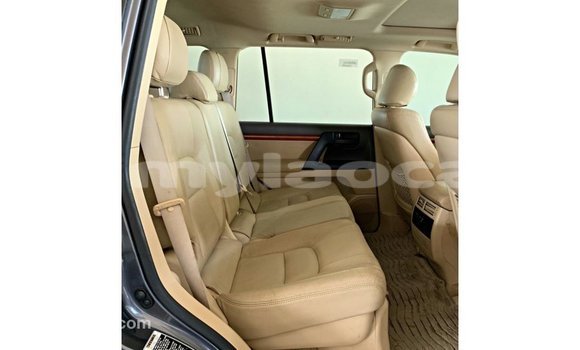 Buy Import Toyota Land Cruiser Other Car in Import - Dubai in Attapeu Province Buy Import Toyota Land Cruiser Other Car in Import - Dubai in Attapeu Province