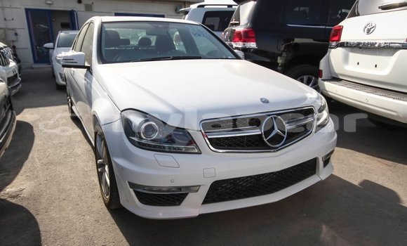 Buy Import Mercedes-Benz 200 White Car in Import - Dubai in Attapeu Province Buy Import Mercedes-Benz 200 White Car in Import - Dubai in Attapeu Province