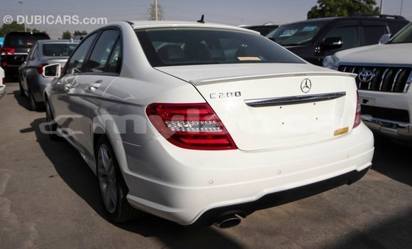 Buy Import Mercedes-Benz 200 White Car in Import - Dubai in Attapeu Province Buy Import Mercedes-Benz 200 White Car in Import - Dubai in Attapeu Province