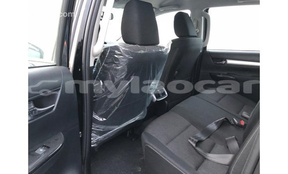 Buy Import Toyota Hilux Black Car in Import - Dubai in Attapeu Province Buy Import Toyota Hilux Black Car in Import - Dubai in Attapeu Province