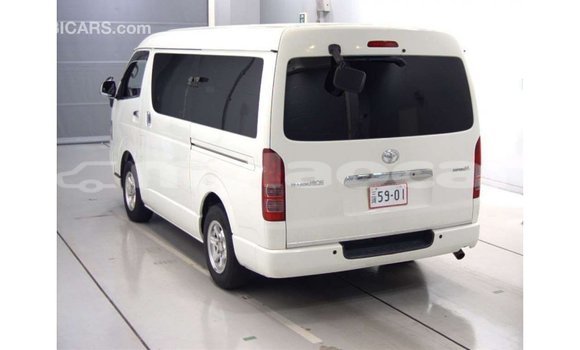 Buy Import Toyota Regius White Car in Import - Dubai in Attapeu Province Buy Import Toyota Regius White Car in Import - Dubai in Attapeu Province