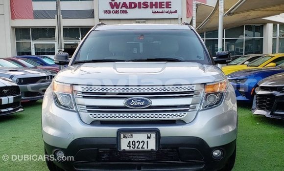 Buy Import Ford Explorer Other Car in Import - Dubai in Attapeu Province Buy Import Ford Explorer Other Car in Import - Dubai in Attapeu Province