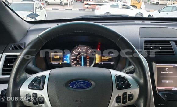 Buy Import Ford Explorer Other Car in Import - Dubai in Attapeu Province Buy Import Ford Explorer Other Car in Import - Dubai in Attapeu Province