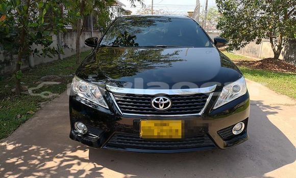 Buy Used Toyota Camry Black Car in Vientiane in Vientiane Province Buy Used Toyota Camry Black Car in Vientiane in Vientiane Province