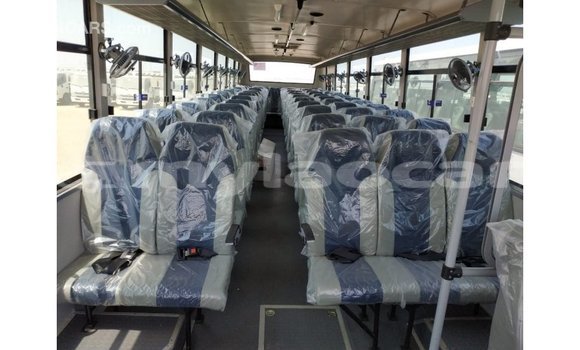 Buy Import Tata Xenon White Car in Import - Dubai in Attapeu Province Buy Import Tata Xenon White Car in Import - Dubai in Attapeu Province