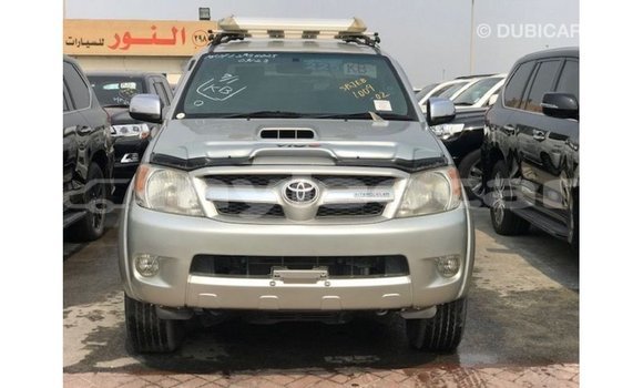 Acheter Import Voiture Toyota Hilux Autre à Import - Dubai, Attapeu Province Acheter Import Voiture Toyota Hilux Autre à Import - Dubai, Attapeu Province