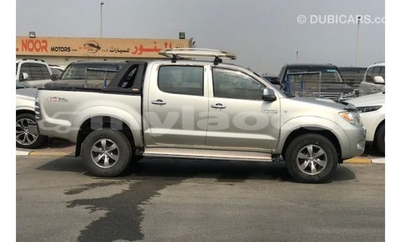 Acheter Import Voiture Toyota Hilux Autre à Import - Dubai, Attapeu Province Acheter Import Voiture Toyota Hilux Autre à Import - Dubai, Attapeu Province