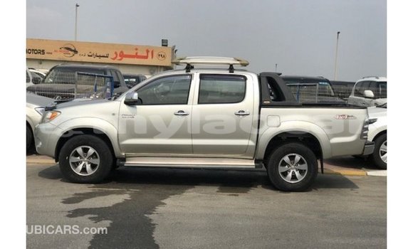 Acheter Import Voiture Toyota Hilux Autre à Import - Dubai, Attapeu Province Acheter Import Voiture Toyota Hilux Autre à Import - Dubai, Attapeu Province