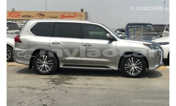 Acheter Import Voiture Lexus LX Autre à Import - Dubai, Attapeu Province Acheter Import Voiture Lexus LX Autre à Import - Dubai, Attapeu Province
