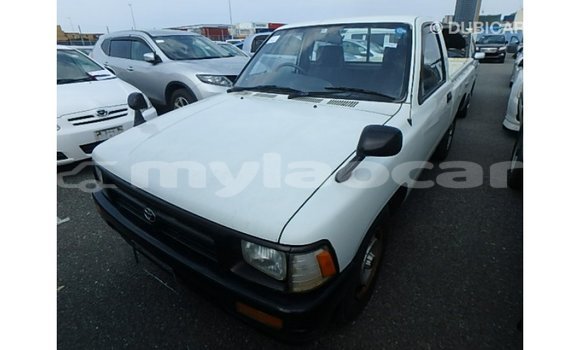 Buy Import Toyota Hilux White Car in Import - Dubai in Attapeu Province Buy Import Toyota Hilux White Car in Import - Dubai in Attapeu Province