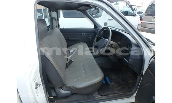 Buy Import Toyota Hilux White Car in Import - Dubai in Attapeu Province Buy Import Toyota Hilux White Car in Import - Dubai in Attapeu Province