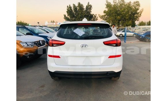 Buy Import Hyundai Tucson White Car in Import - Dubai in Attapeu Province Buy Import Hyundai Tucson White Car in Import - Dubai in Attapeu Province