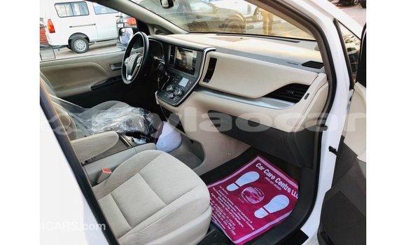 Buy Import Toyota Sienna White Car in Import - Dubai in Attapeu Province Buy Import Toyota Sienna White Car in Import - Dubai in Attapeu Province