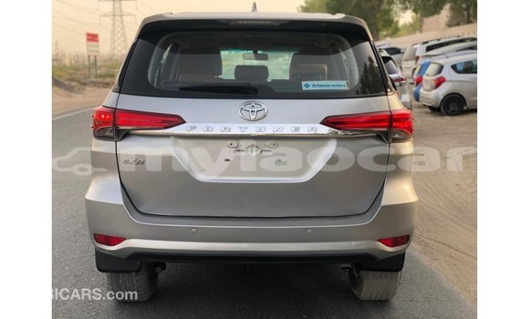 Buy Import Toyota Fortuner Other Car in Import - Dubai in Attapeu Province Buy Import Toyota Fortuner Other Car in Import - Dubai in Attapeu Province