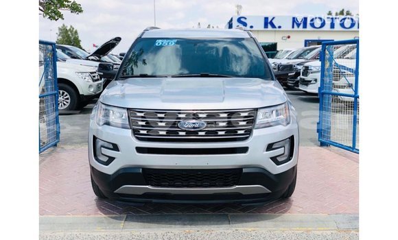 Buy Import Ford Explorer Other Car in Import - Dubai in Attapeu Province Buy Import Ford Explorer Other Car in Import - Dubai in Attapeu Province