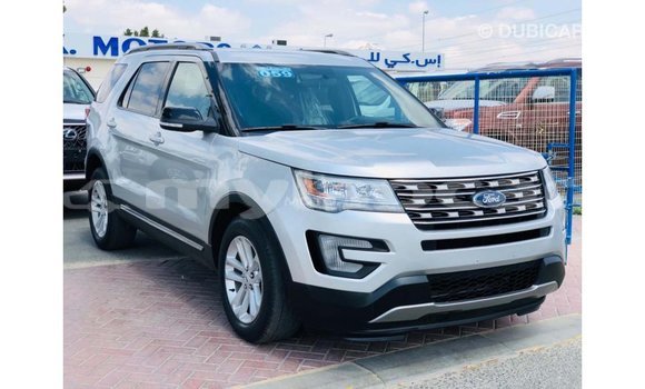 Buy Import Ford Explorer Other Car in Import - Dubai in Attapeu Province Buy Import Ford Explorer Other Car in Import - Dubai in Attapeu Province