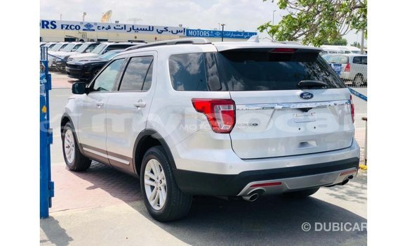 Buy Import Ford Explorer Other Car in Import - Dubai in Attapeu Province Buy Import Ford Explorer Other Car in Import - Dubai in Attapeu Province