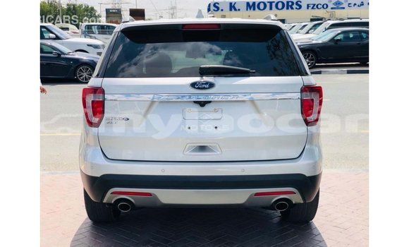 Buy Import Ford Explorer Other Car in Import - Dubai in Attapeu Province Buy Import Ford Explorer Other Car in Import - Dubai in Attapeu Province