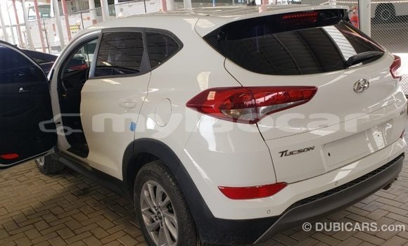 Buy Import Hyundai Tucson White Car in Import - Dubai in Attapeu Province Buy Import Hyundai Tucson White Car in Import - Dubai in Attapeu Province