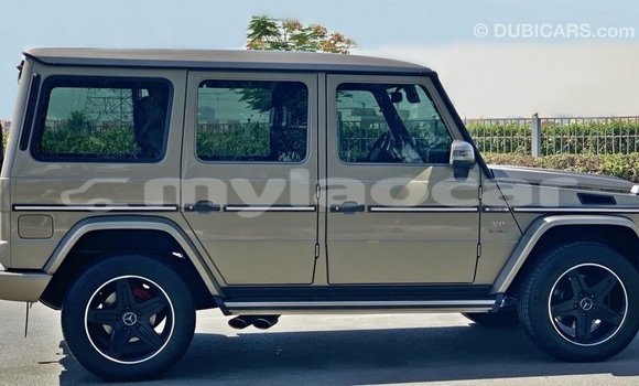 Buy Import Mercedes-Benz 190 (W201) Other Car in Import - Dubai in Attapeu Province Buy Import Mercedes-Benz 190 (W201) Other Car in Import - Dubai in Attapeu Province