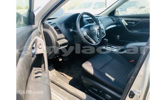 Buy Import Nissan Altima Other Car in Import - Dubai in Attapeu Province Buy Import Nissan Altima Other Car in Import - Dubai in Attapeu Province
