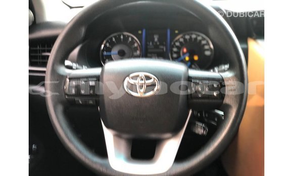 Buy Import Toyota Fortuner White Car in Import - Dubai in Attapeu Province Buy Import Toyota Fortuner White Car in Import - Dubai in Attapeu Province