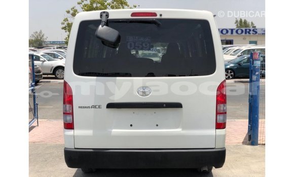 Buy Import Toyota Hiace White Car in Import - Dubai in Attapeu Province Buy Import Toyota Hiace White Car in Import - Dubai in Attapeu Province