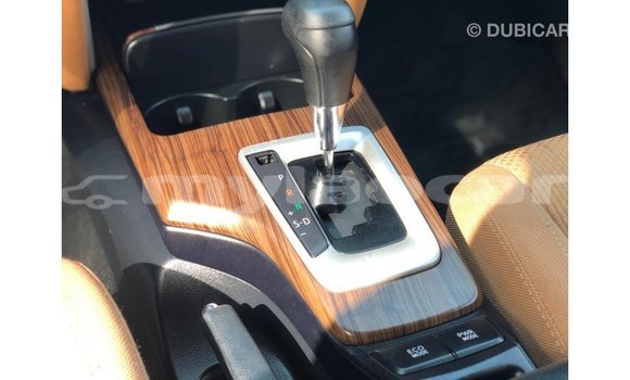 Buy Import Toyota Fortuner White Car in Import - Dubai in Attapeu Province Buy Import Toyota Fortuner White Car in Import - Dubai in Attapeu Province