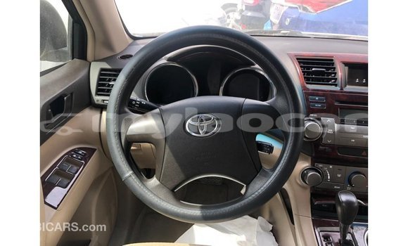 Buy Import Toyota Highlander Other Car in Import - Dubai in Attapeu Province Buy Import Toyota Highlander Other Car in Import - Dubai in Attapeu Province