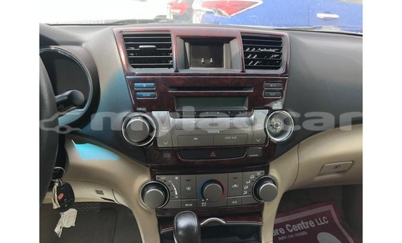 Buy Import Toyota Highlander Other Car in Import - Dubai in Attapeu Province Buy Import Toyota Highlander Other Car in Import - Dubai in Attapeu Province