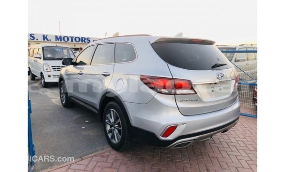 Buy Import Hyundai Santa Fe Other Car in Import - Dubai in Attapeu Province Buy Import Hyundai Santa Fe Other Car in Import - Dubai in Attapeu Province