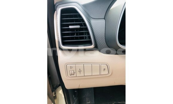 Buy Import Hyundai Tucson Other Car in Import - Dubai in Attapeu Province Buy Import Hyundai Tucson Other Car in Import - Dubai in Attapeu Province