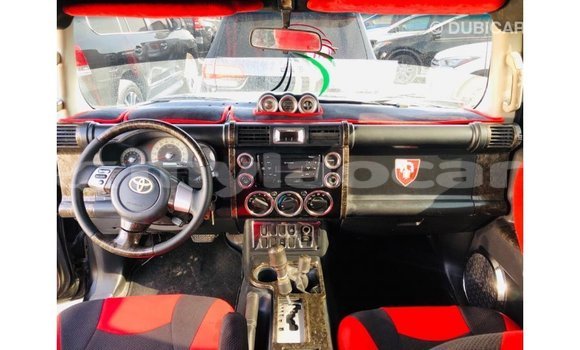 Buy Import Toyota FJ Cruiser Black Car in Import - Dubai in Attapeu Province Buy Import Toyota FJ Cruiser Black Car in Import - Dubai in Attapeu Province