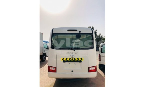 Buy Import Toyota Coaster White Car in Import - Dubai in Attapeu Province Buy Import Toyota Coaster White Car in Import - Dubai in Attapeu Province