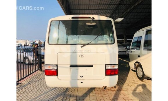 Buy Import Toyota Coaster White Car in Import - Dubai in Attapeu Province Buy Import Toyota Coaster White Car in Import - Dubai in Attapeu Province