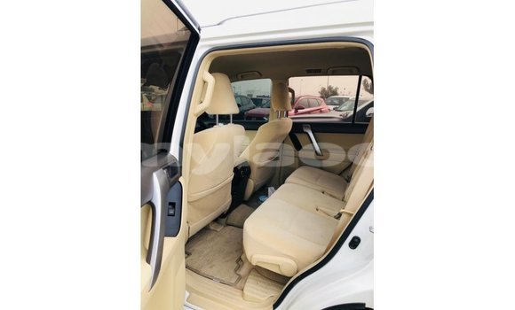 Buy Import Toyota Prado White Car in Import - Dubai in Attapeu Province Buy Import Toyota Prado White Car in Import - Dubai in Attapeu Province