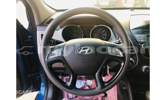 Buy Import Hyundai Tucson Blue Car in Import - Dubai in Attapeu Province Buy Import Hyundai Tucson Blue Car in Import - Dubai in Attapeu Province