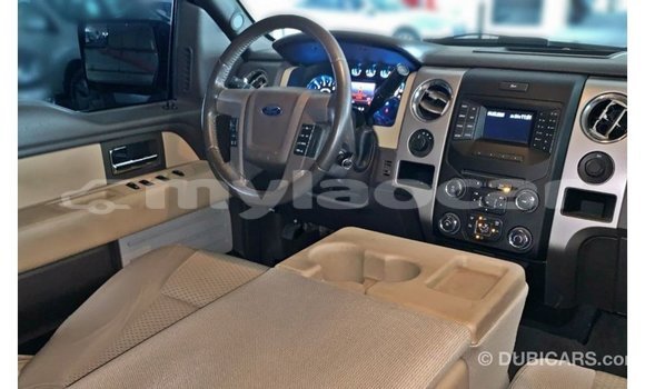 Buy Import Ford Club Wagon Brown Car in Import - Dubai in Attapeu Province Buy Import Ford Club Wagon Brown Car in Import - Dubai in Attapeu Province