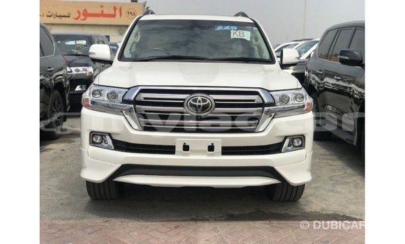 ຊື້ ການ ນຳ ເຂົ້າ Toyota Land Cruiser White ລົດ ໃນ Import - Dubai ໃນ Attapeu Province ຊື້ ການ ນຳ ເຂົ້າ Toyota Land Cruiser White ລົດ ໃນ Import - Dubai ໃນ Attapeu Province