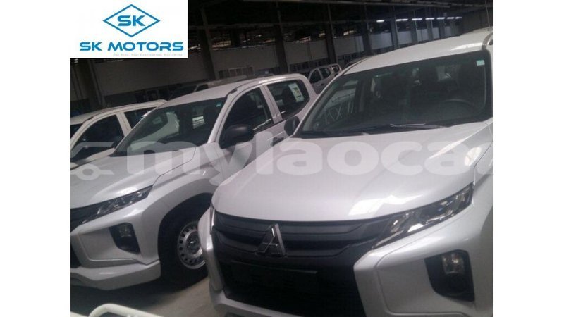 Big with watermark mitsubishi l200 attapeu province import dubai 3760