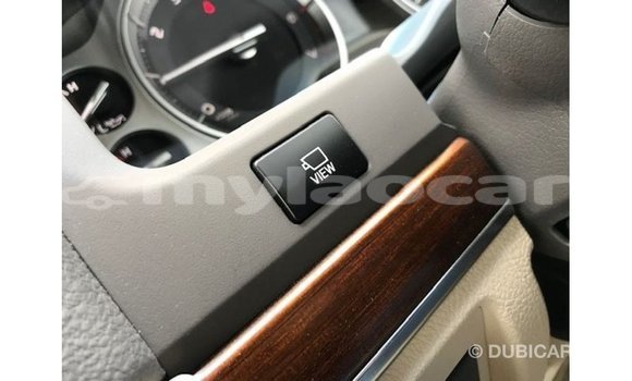 Acheter Import Voiture Toyota Land Cruiser Rouge à Import - Dubai, Attapeu Province Acheter Import Voiture Toyota Land Cruiser Rouge à Import - Dubai, Attapeu Province