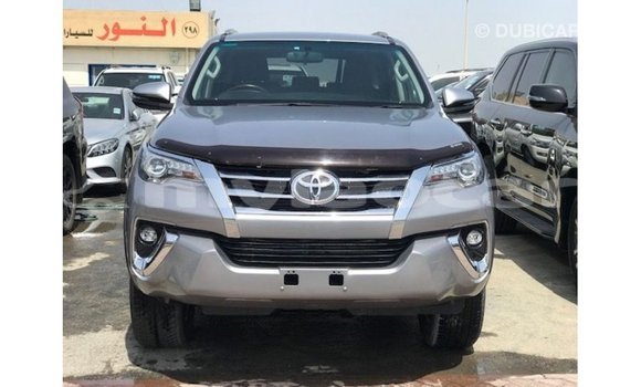 Acheter Import Voiture Toyota Fortuner Autre à Import - Dubai, Attapeu Province Acheter Import Voiture Toyota Fortuner Autre à Import - Dubai, Attapeu Province