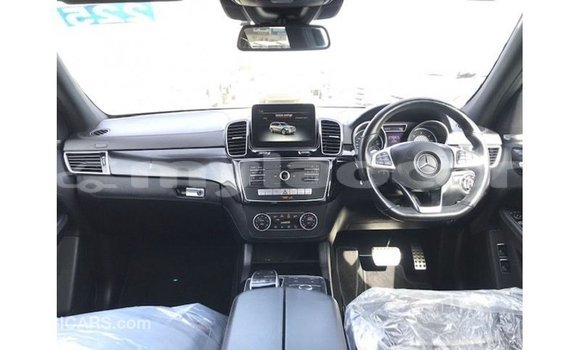 Buy Import Mercedes-Benz 190 (W201) White Car in Import - Dubai in Attapeu Province Buy Import Mercedes-Benz 190 (W201) White Car in Import - Dubai in Attapeu Province