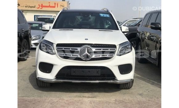 Buy Import Mercedes-Benz 190 (W201) White Car in Import - Dubai in Attapeu Province Buy Import Mercedes-Benz 190 (W201) White Car in Import - Dubai in Attapeu Province
