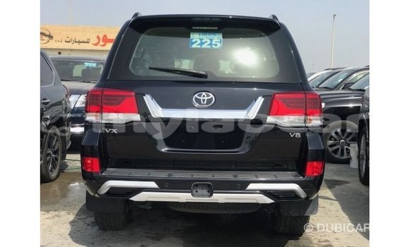 ຊື້ ການ ນຳ ເຂົ້າ Toyota Land Cruiser Black ລົດ ໃນ Import - Dubai ໃນ Attapeu Province ຊື້ ການ ນຳ ເຂົ້າ Toyota Land Cruiser Black ລົດ ໃນ Import - Dubai ໃນ Attapeu Province